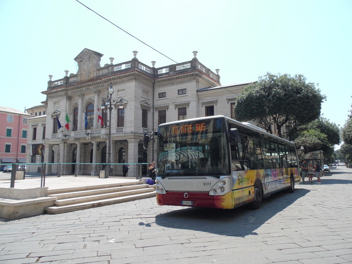 Oltre 3 mila accessi per il &quot;To Nite Bus&quot;, Sergio Lugaro: &quot;Icona della sicurezza stradale e della mobilità sostenibile, lo riproporremo&quot;