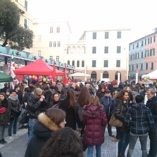 #svegliaitalia, Savona scende in piazza Sisto per le unioni civili