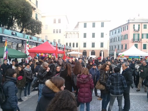 #svegliaitalia, Savona scende in piazza Sisto per le unioni civili