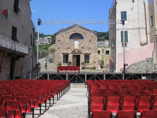 Borgio Verezzi: &quot;Ragazzi sul palco&quot; del Festival