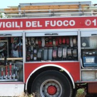 Celle: incendio di sterpaglie alla Massa