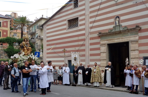 La Comunità Domenicana di Varazze ha festeggiato la Madonna del santo Rosario