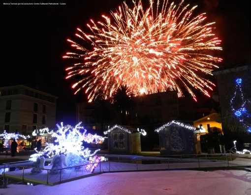 Il Villaggio di Natale, il capodanno in piazza con M2O e fuochi d'artificio: Loano si accende con gli &quot;Incanti di Natale&quot;