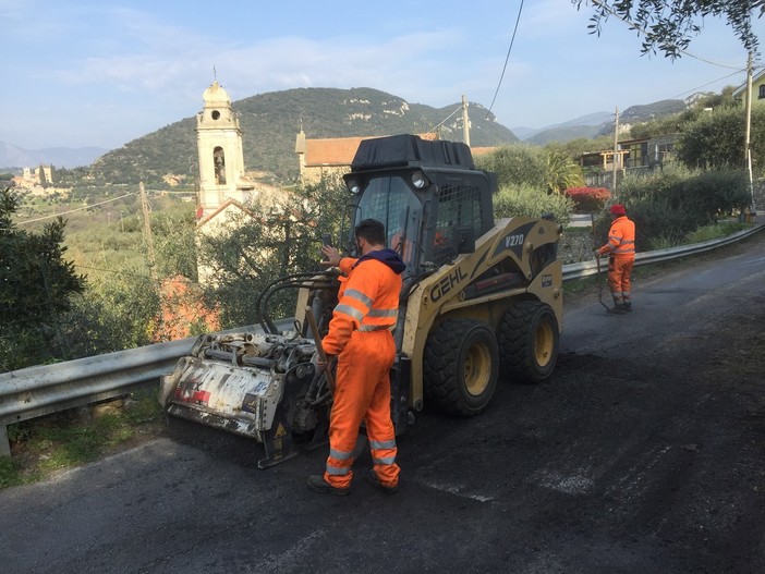 Finale, al via gli asfalti, la manutenzione strade e immobili