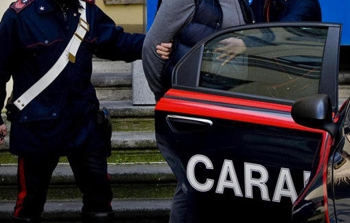 Ingannavano le anziane fingendosi tecnici di luce e gas per derubarle: 4 arresti