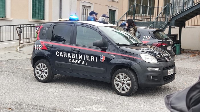 Bomba al &quot;Falcone&quot; di Loano, ma è un falso allarme: istituto bonificato (FOTO)