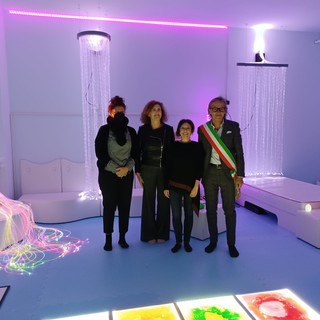 Albenga, inaugurata una nuova aula multisensoriale nella scuola primaria &quot;Don Barbera&quot; (FOTO e VIDEO)