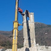 Ex chiesa del Pero di Varazze, partiti i lavori di abbassamento del campanile e della demolizione della canonica (FOTO)