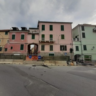 Cantiere S. Brigida a Celle, da fine agosto consolidamento delle abitazioni danneggiate e stop ai semafori sull'Aurelia e in via Colla