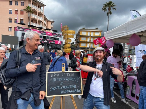 Andora, le eccellenze della Riviera vestite di rosa per il passaggio del Giro