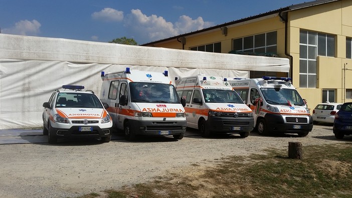 Un nuovo mezzo fuoristrada adibito ad ambulanza per la Croce Verde di Murialdo