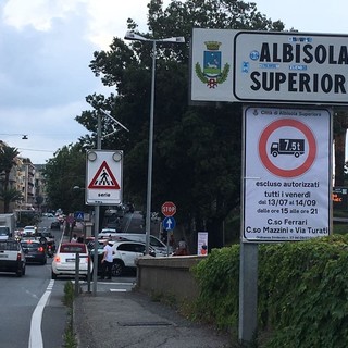 Ordinanza contro il traffico pesante, il Gruppo Insieme per Albisola: &quot;Una vittoria delle opposizioni e dei cittadini esasperati&quot;