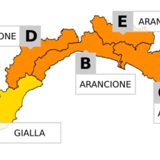 Maltempo: scattata l'allerta arancione per temporali sul centro e il levante ligure, situazione idrogeologica critica