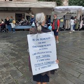 Protesta per lo spostamento del banco del mercato a Savona. Vicesindaco Di Padova: &quot;Lavori non più procrastinabili, abbiamo fatto il possibile&quot;