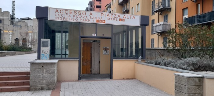 &quot;Città sul mare&quot; a Savona, chiuso l'ascensore che collega la piazza al parcheggio sotterraneo