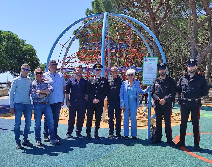 Ceriale, inaugurata la nuova area giochi alla pineta