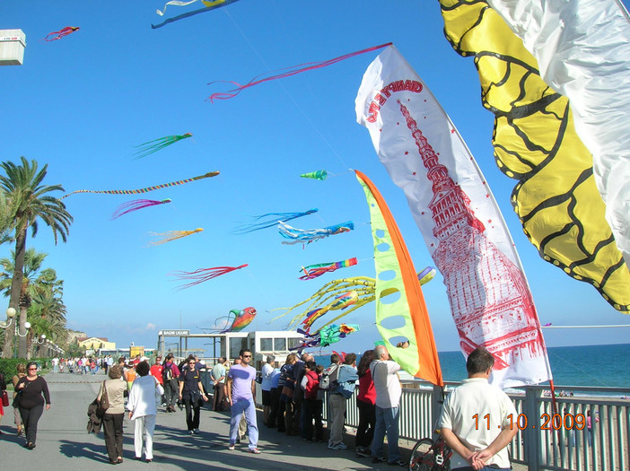 Nel weekend il cielo di Savona si riempie di aquiloni con &quot;One Sky One World&quot;