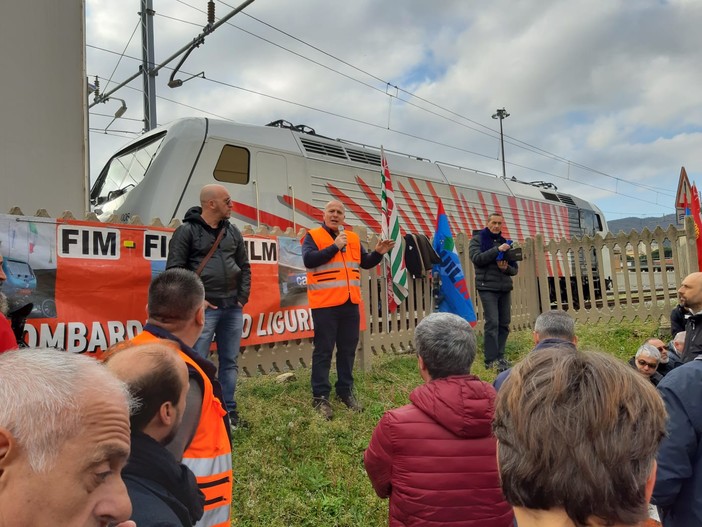 Bombardier, Benveduti: &quot;Necessario un tavolo di confronto al Mise, rischiamo di aggravare una crisi industriale&quot;