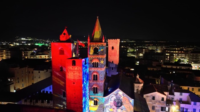 Albenga si prepara al Natale: tanti eventi nel weekend