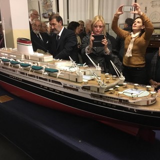 Savona, torna a risplendere il restaurato modellino del transatlantico Andrea Doria