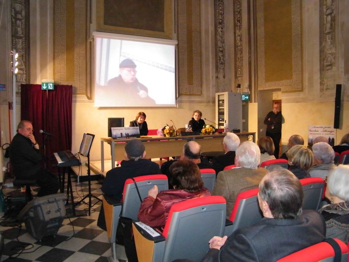 Albenga, successo per la “Rassegna di poesia dialettale ligure”