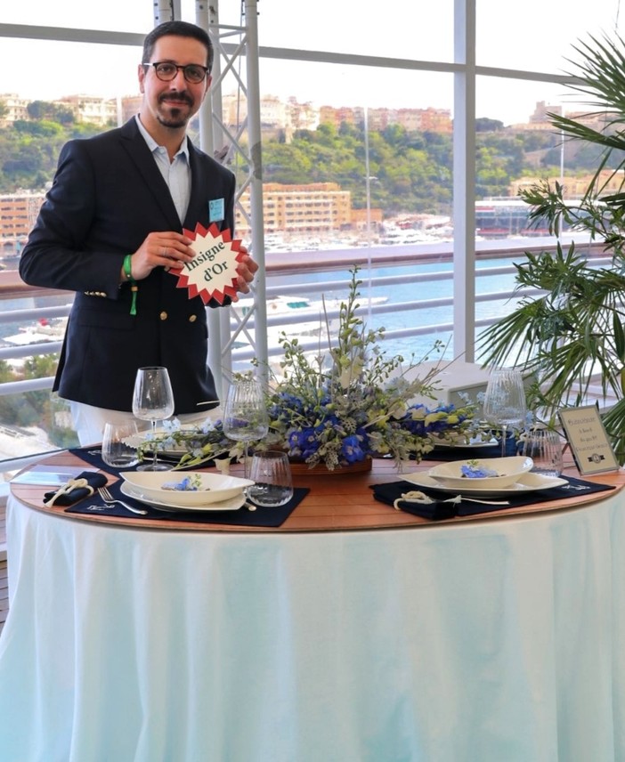 Un successo floreale per il wedding planner alassino Federico Silvestri al 55° concorso internazionale di bouquet a Monaco