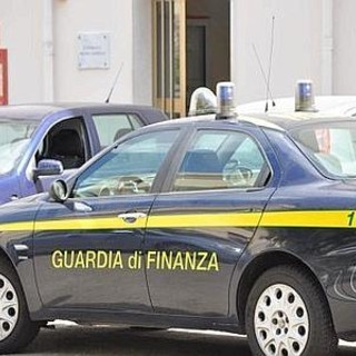 la Guardia di Finanza negli uffici del Consiglio Regionale