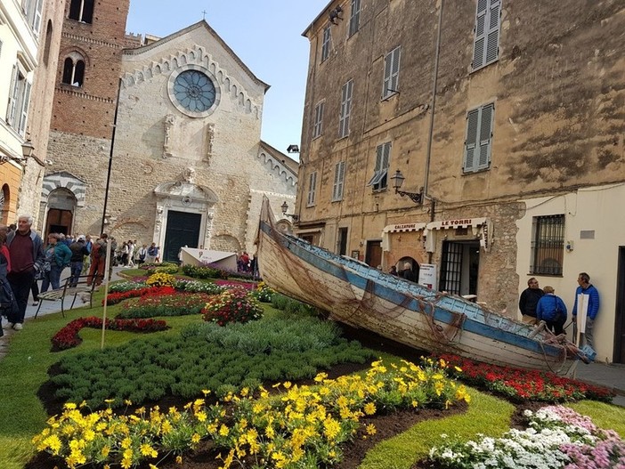 Fior d'Albenga, grande partecipazione al concorso &quot;Un'Aiuola da Favola&quot;