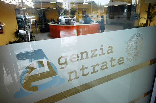 Agenzia Entrate, in Liguria la consegna dei documenti è online