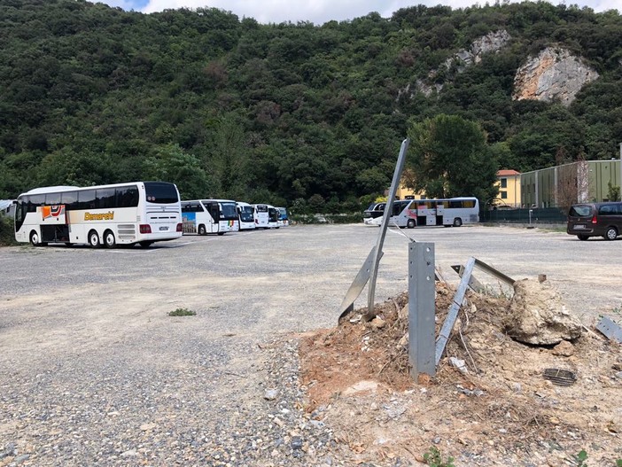 Finale Ligure, Fratelli d'Italia: &quot;Un fallimento il bus legato alla tourist card&quot; (FOTO)