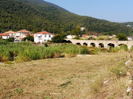 Andora, al via la pulizia del torrente Merula