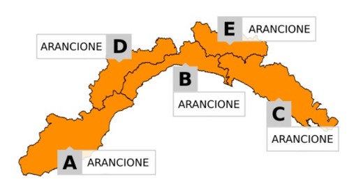 Maltempo in Liguria, allerta arancione fino alle 15: alberi caduti nell'albenganese