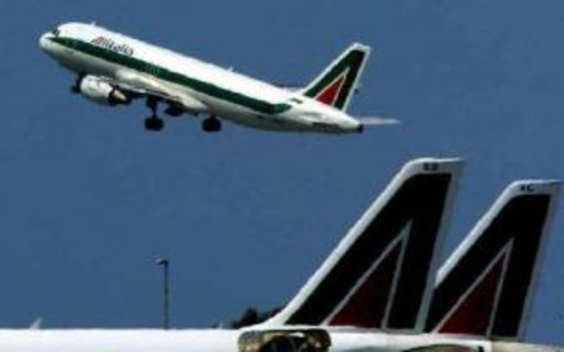 Alitalia: si apre per i risparmiatori della Liguria la strada dei risarcimenti