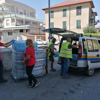 Carcare, pozzi asciutti in località Negreppie: acqua nelle bottiglie per i residenti della zona