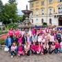 La tradizionale &quot;Foto delle donne di Alassio per Airc&quot; apre l'edizione 2024 di &quot;Alassio in rosa per Alessia&quot;