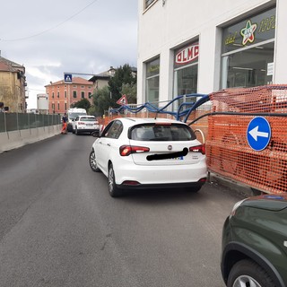 Celle, code per i lavori del Santa Brigida: ambulanza bloccata (FOTO e VIDEO)