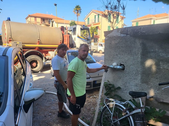 Andora, a Conna l'acqua nelle autobotti sarà fornita da SCA: alle condotte della frazione problemi di manutenzione