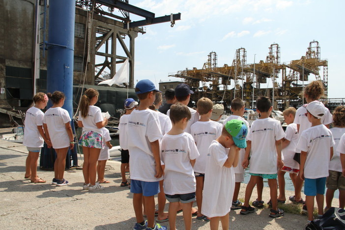 Progetto Europeo Port-5R: i bambini in barca a Savona all'insegna dell'ecologia