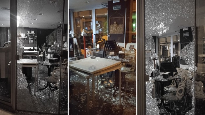 Savona, sfondata la vetrata del Bar Monique: rubati fondo cassa e documenti