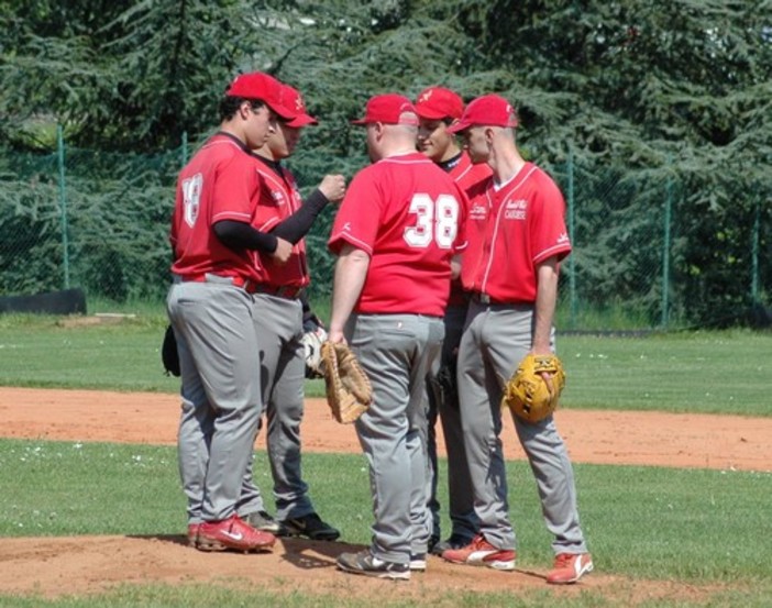 Baseball, con i playoff in tasca la Cairese delude a Fossano