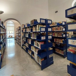 Un magico Natale alla biblioteca di Alassio: le iniziative in programma