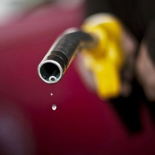 Calamità, la Regione prolunga l'imposta sulla benzina anche per il 2013