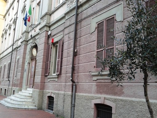Ridimensionamento scolastico, in consiglio regionale passa l'accorpamento di Boselli Alberti e Mazzini Da Vinci