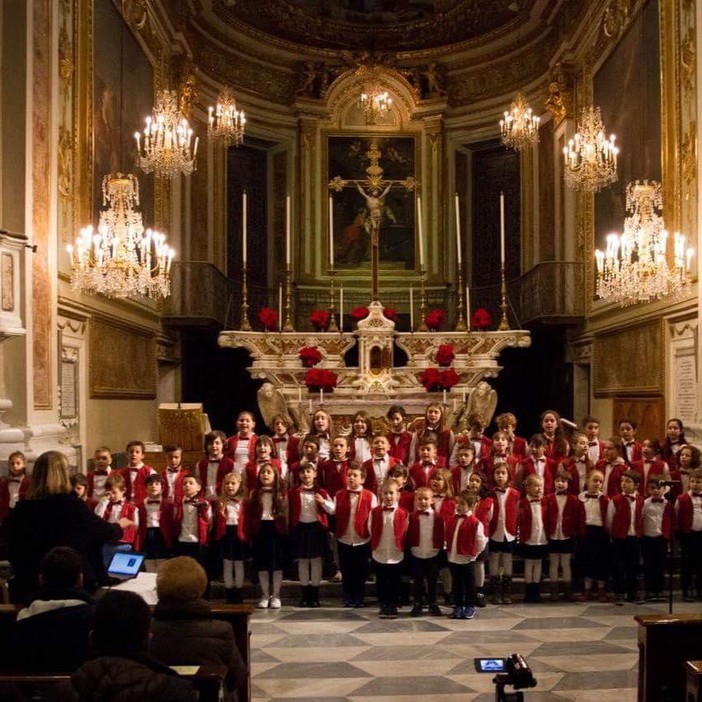 Loano, tradizionale concerto di Natale dell'Istituto Rossello