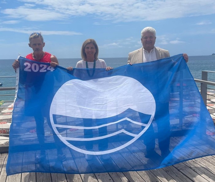 Savona, la bandiera Blu torna a sventolare alla spiaggia delle Fornaci