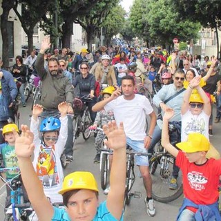 “Bimbimbici” arriva a Laigueglia, una grande festa dei bambini in bicicletta