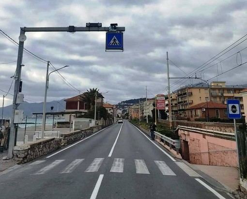 Borgio Verezzi, dal 27 febbraio attivo il nuovo autovelox sulla via Aurelia: sarà in funzione anche di notte