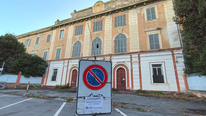 Albenga, Ciangherotti e Porro rilanciano la petizione per dire &quot;no&quot; al Cpr e attaccano: &quot;Manifestazione flop, il sindaco non è credibile&quot;