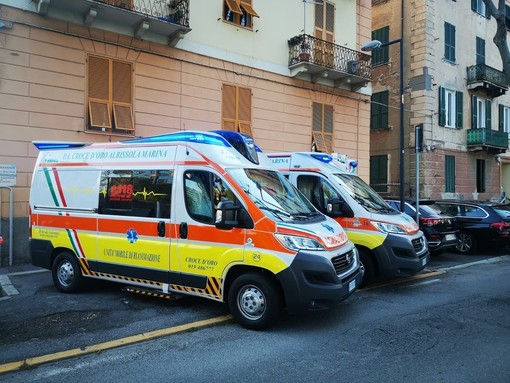 Savona, scontro tra moto e auto sulla strada di scorrimento veloce: un codice giallo al San Paolo