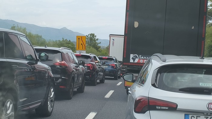 Incidente tra Borghetto e Pietra Ligure in direzione Savona e rientri, code sulla A10